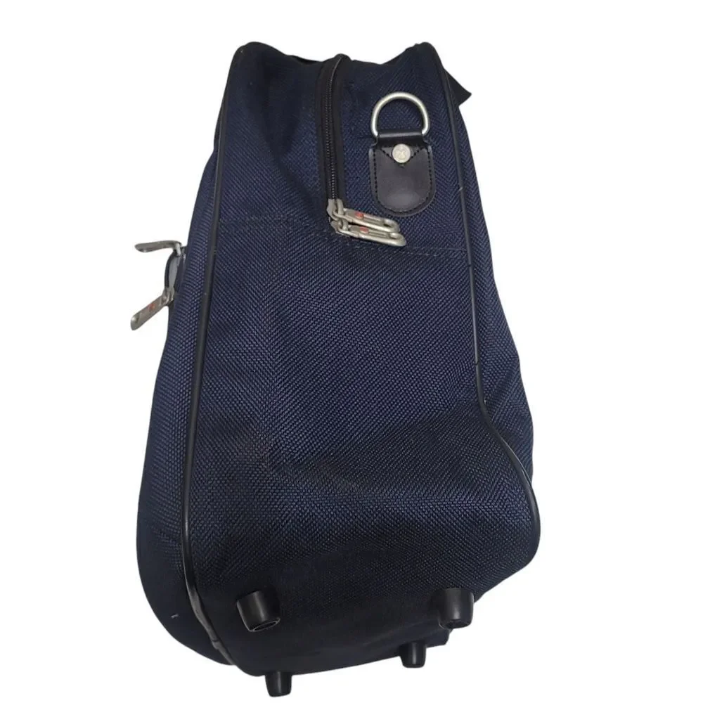 Vintage Wegner Swiss Army Gear carru on bag